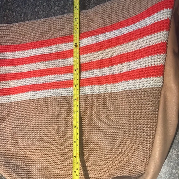 Sak Crochet Bag - Picture 10 of 13